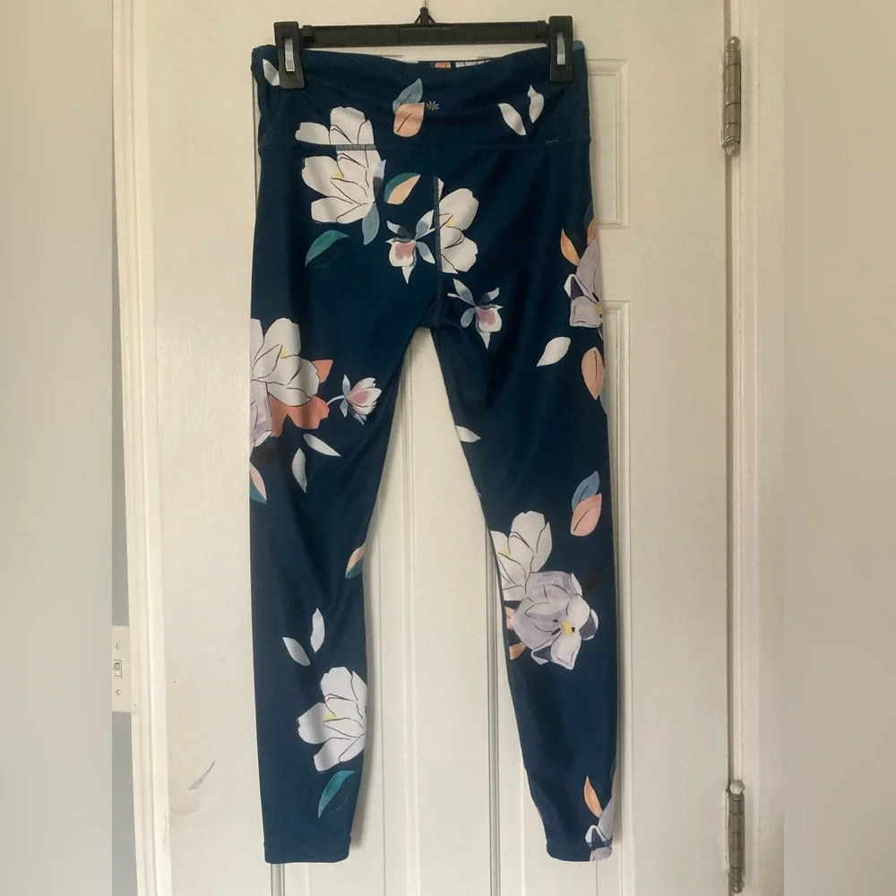 Athleta Elation Leggings - Picture 6 of 13